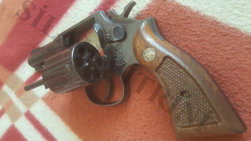 Emekli Polisten Satılık Smith Wesson 38 Cal