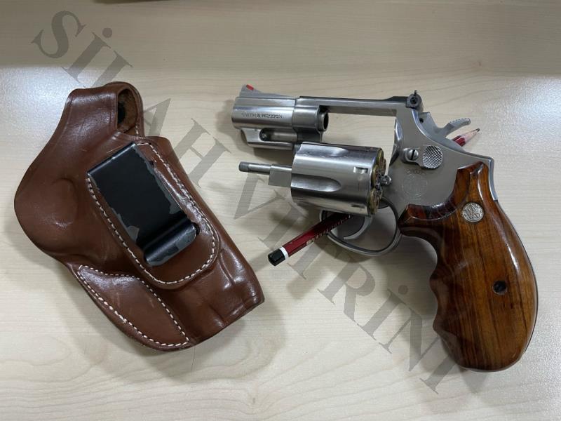 Smith Wesson 357 Magnum 2.5 inch
